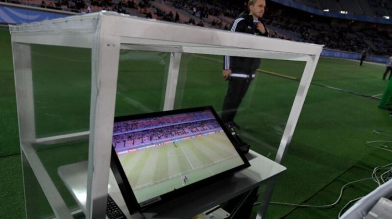El VAR en el fútbol
