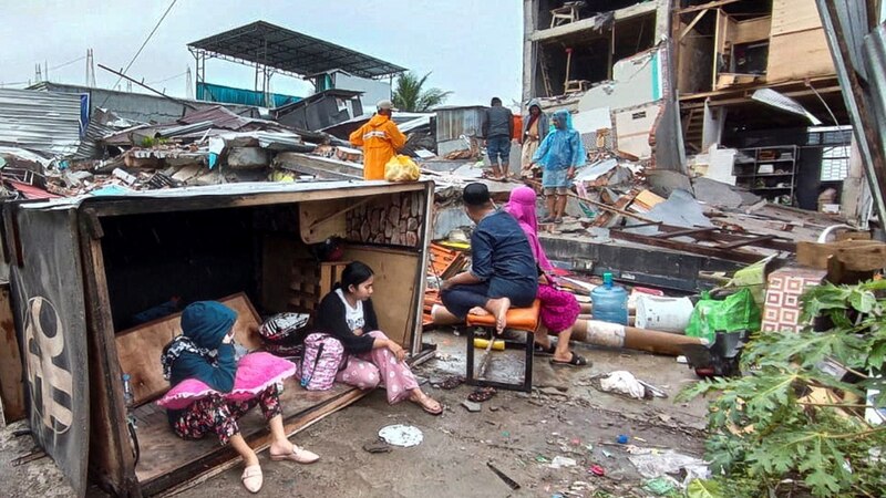 Terremoto en Indonesia deja destrucción y víctimas