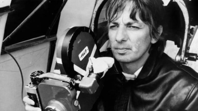 El cineasta Werner Herzog en el rodaje de una película.