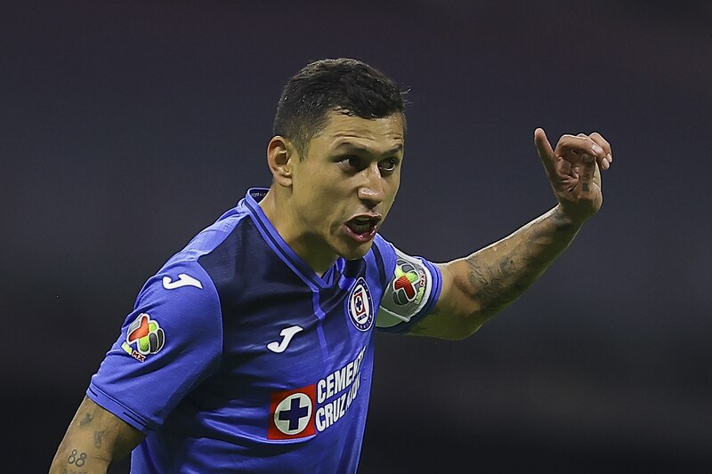 Jugador de fútbol americano celebrando un gol