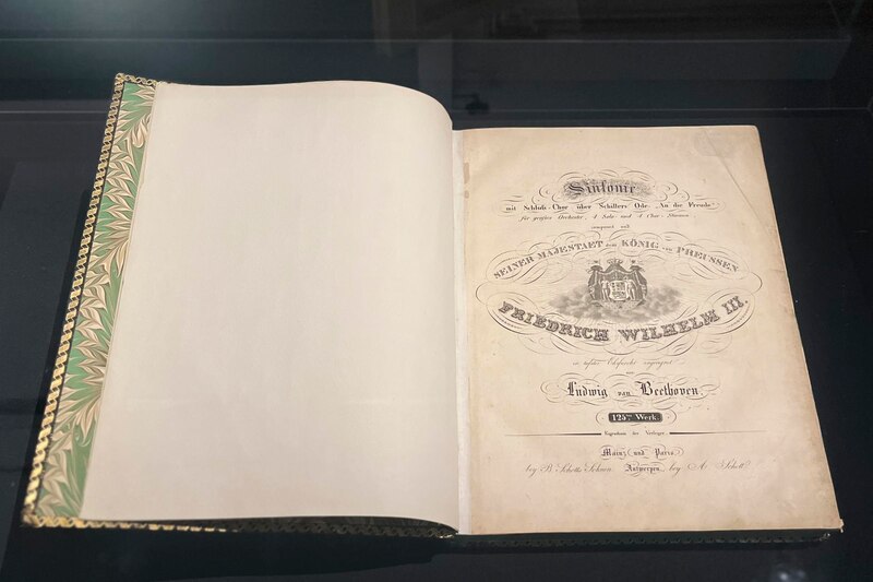 Portada de la partitura de la Novena Sinfonía de Beethoven