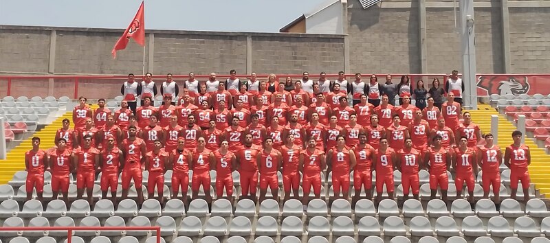Presentación del equipo de fútbol americano de la Universidad Autónoma de Nuevo León