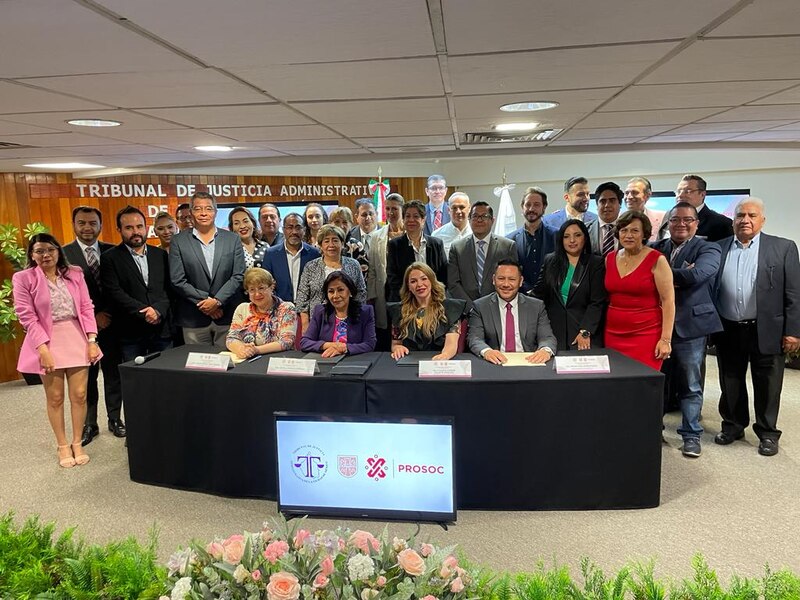 Firma de convenio entre el Tribunal de Justicia Administrativa y la PROSOC