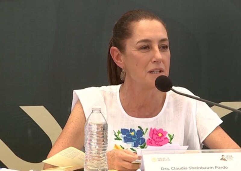 La Dra. Claudia Sheinbaum Pardo, Jefa de Gobierno de la Ciudad de México, durante una conferencia de prensa.