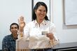 Perú vota para entre Keiko Fujimori, en su cuarto intento, o el aliado del encarcelado Castillo