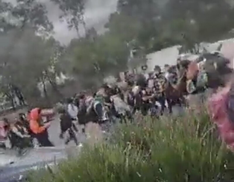Multitud de personas corriendo