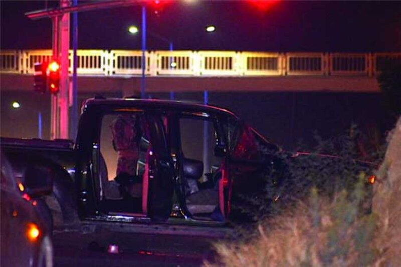 Accidente de tráfico en la noche