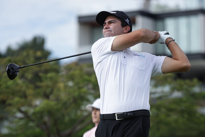 El golfista mexicano Abraham Ancer durante un torneo