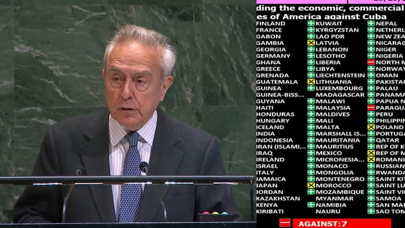 El titular de la Secretaría de Relaciones Exteriores, Héctor Vasconcelos, representando México en la Asamblea General de la ONU