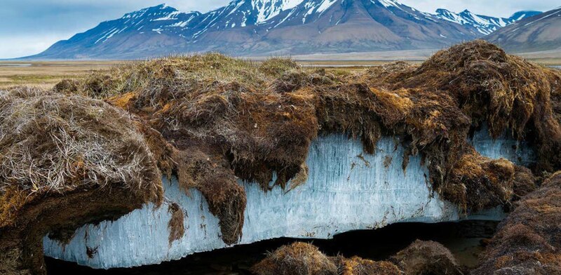 El cambio climático derrite el permafrost en el Ártico