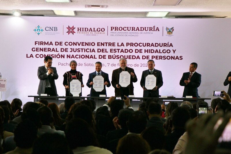 Title:
Firma de convenio entre la Procuraduría General de Justicia del Estado de Hidalgo y la Comisión Nacional de Búsqueda de Personas