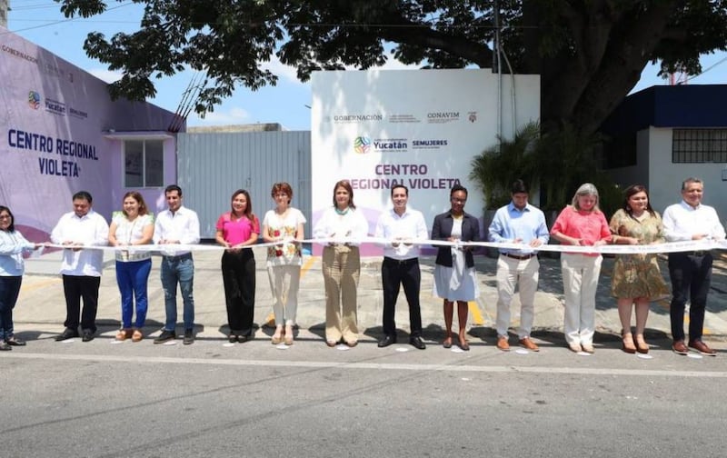 Inauguración del Centro Regional Violeta