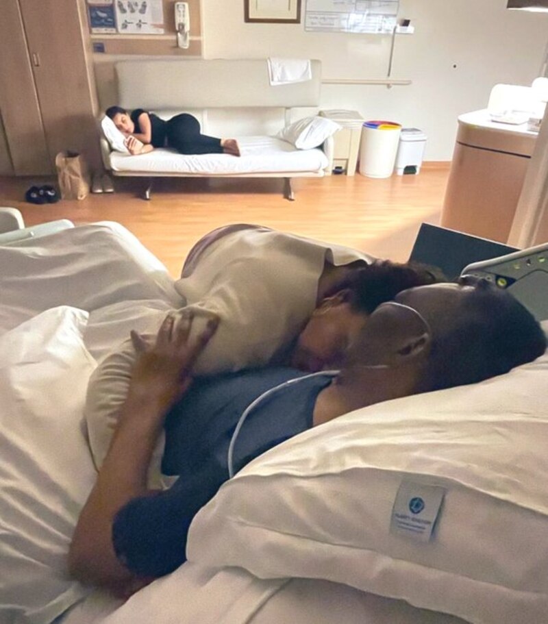 Pareja en el hospital