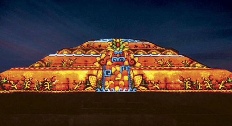 La Pirámide del Sol en Teotihuacán