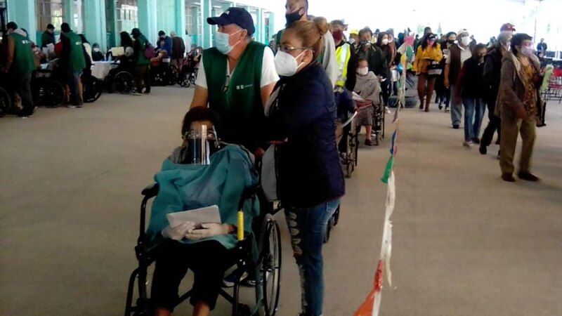Jornada de vacunación contra el COVID-19 en México