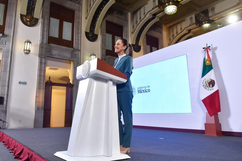 La Jefa de Gobierno, Claudia Sheinbaum, encabeza la ceremonia por el Día Internacional de la Mujer