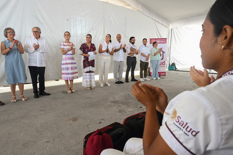 La Presidenta Claudia Sheinbaum advirtió la importancia de que las personas cuiden su salud, ante el incremento de casos de personas con daño renal, y subrayó que: “si no cuidamos nuestra salud, no van a alcanzar los hospitales”