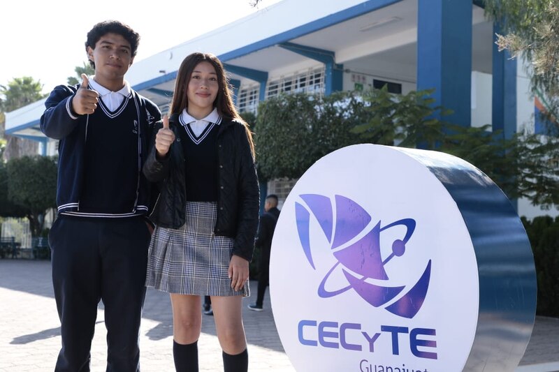 Estudiantes del CECyTE Guanajuato