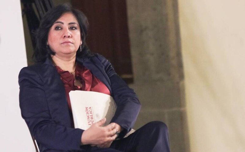 La Secretaria de la Función Pública, Irma Eréndira Sandoval, comparece ante diputados.
