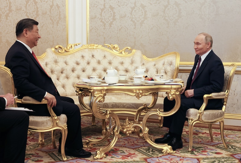 xi-kremlin-2025