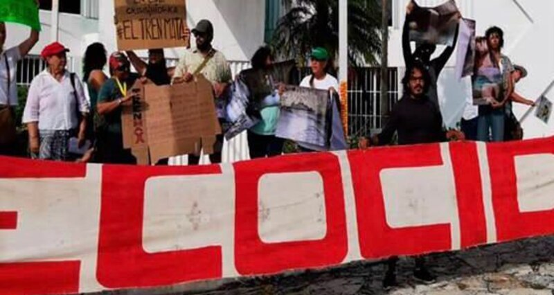 Protesta contra el ecocidio
