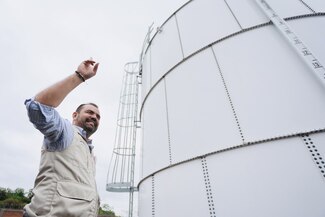 Quirino encabeza evaluación nacional de Mitofsky entre ediles de MC