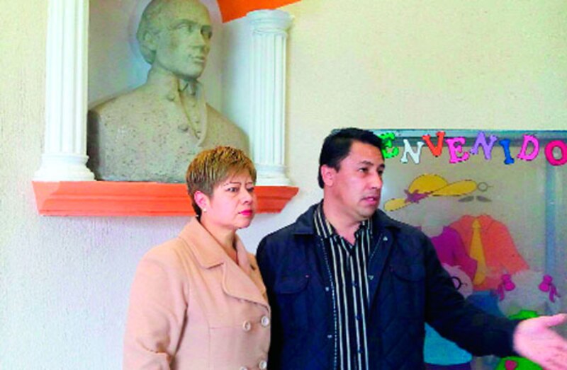 Profesores de la escuela primaria Niños Héroes de Chapultepec