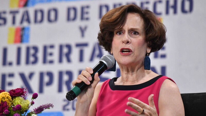 La escritora española Elvira Lindo, durante una conferencia en el Hay Festival de Segovia.