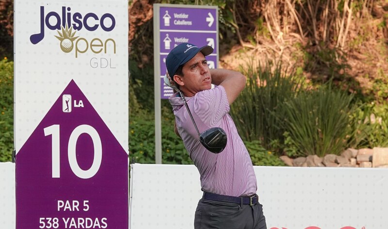 Golfista en acción en el Jalisco Open GDL