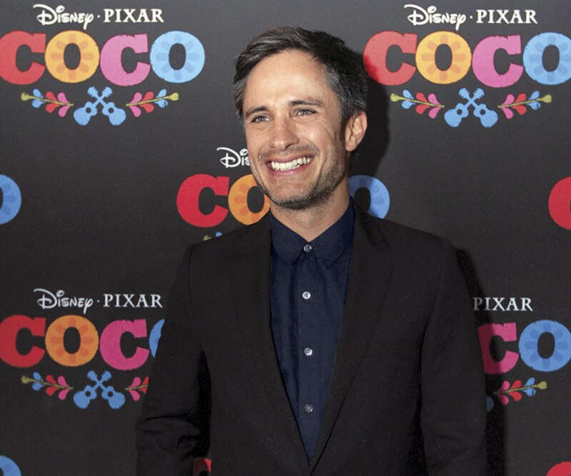 Gael García Bernal en el estreno de Coco