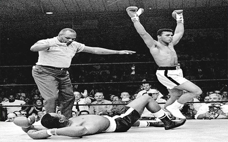 Muhammad Ali, el campeón indiscutido de los pesos pesados.