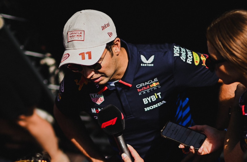 Sergio Pérez, piloto mexicano de Fórmula 1, durante una entrevista.