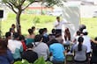 Durante construcción del Mural de los Sueños de la Transformación Pável Jarero reconoció a los jóvenes como protagonistas del presente