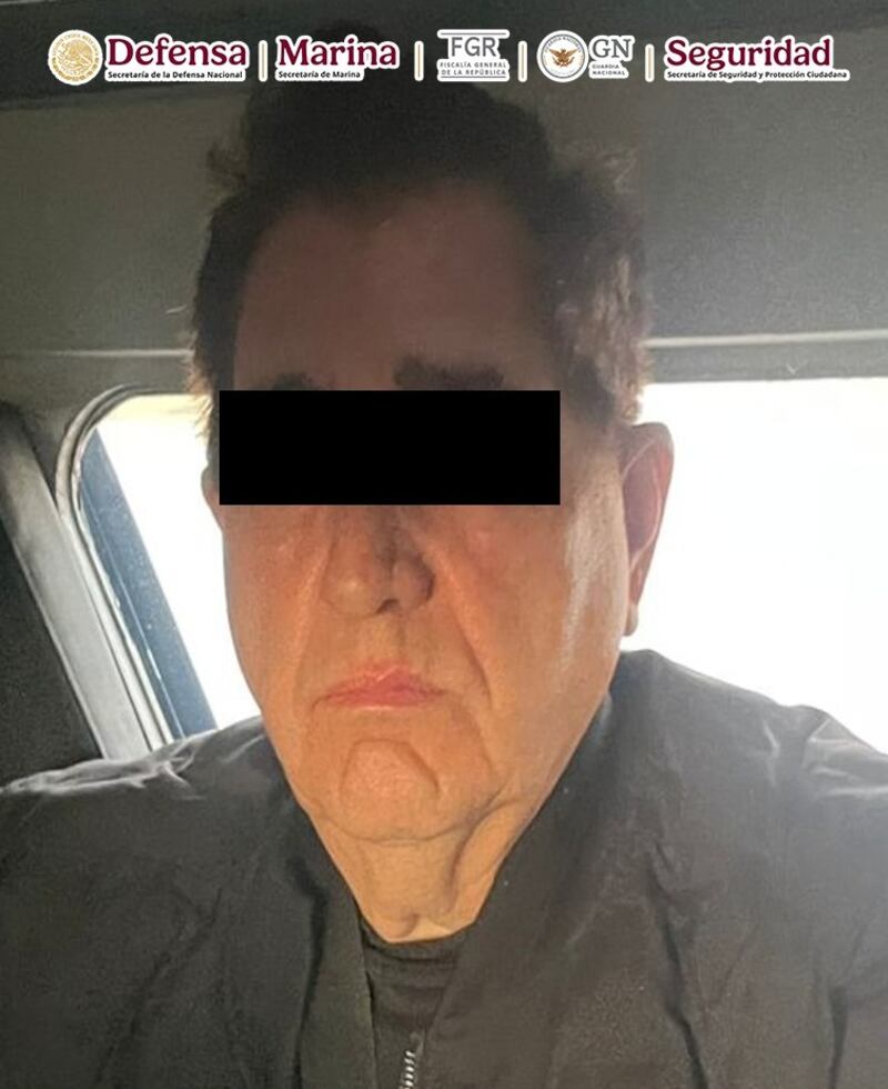 Hernán “N” detenido por fuerzas de seguridad en Sinaloa, con armas, dinero y fentanilo asegurados