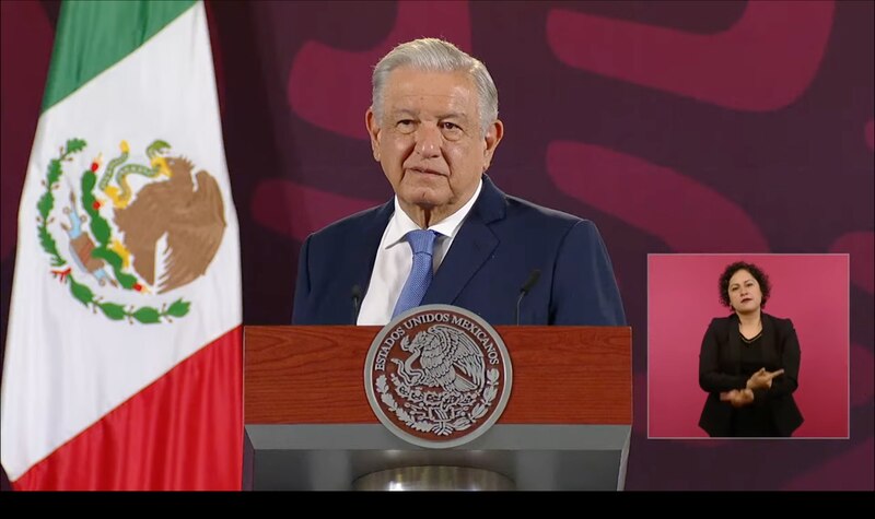 El presidente Andrés Manuel López Obrador da un discurso.