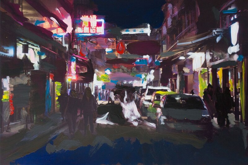 Calle iluminada por la noche