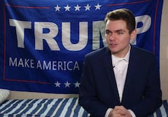 ¿Quién es Nick Fuentes, el neonazi que odia a las mujeres y admira a Trump y a Hitler? 