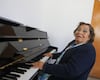 A sus 97 años aprendió a tocar el piano 