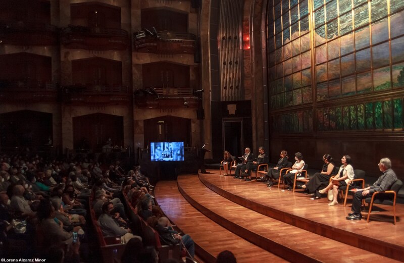 Conferencia en el Palacio de Bellas Artes