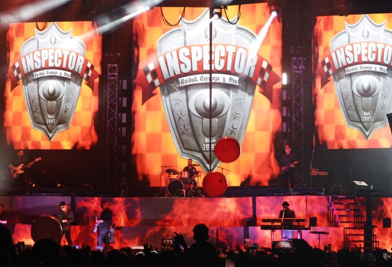 Inspector celebró 30 años de carrera con un concierto emotivo