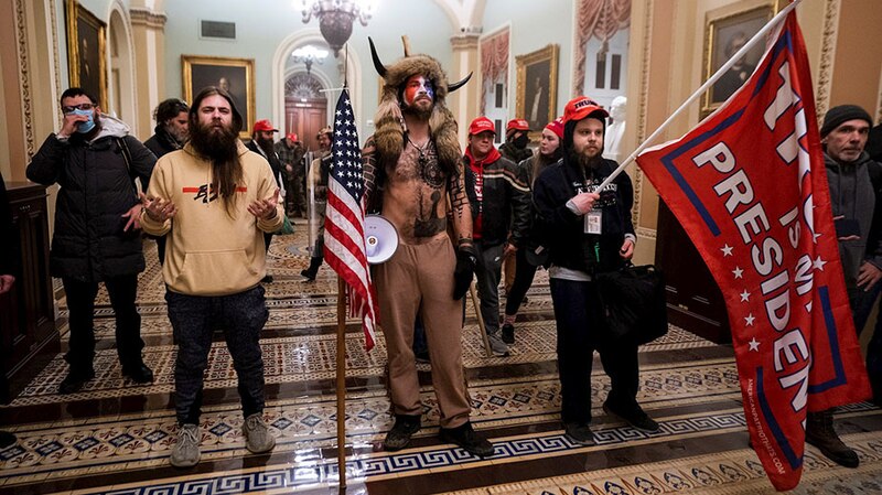 Manifestantes irrumpen en el Capitolio de Estados Unidos