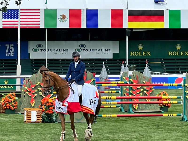 Jinetes en el Spruce Meadows 'Masters'