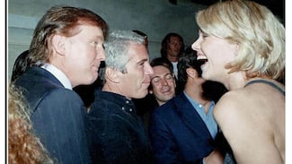 Trump voló al menos 8 veces en el jet de Epstein: “Comparte nuestro gusto por chicas jóvenes; le encantaba manosearlas”