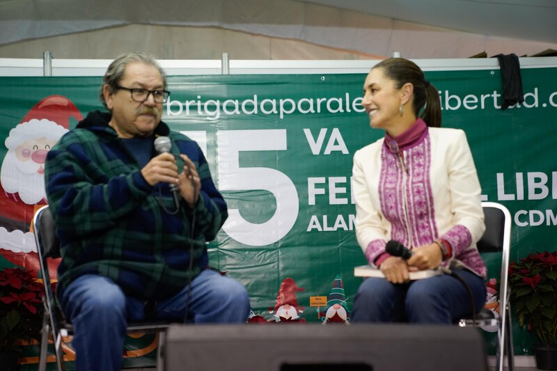 Presentación del libro "La brigada para la libertad" de Alajandra Guzmán.
