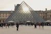 ADN delata a dos ladrones de las joyas del Louvre, una semana después del robo