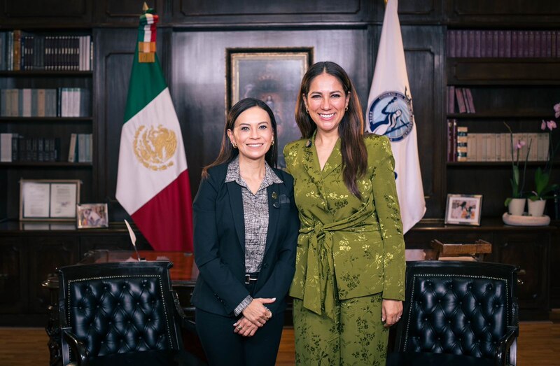 Libia Dennise García Muñoz y Liz Esparza