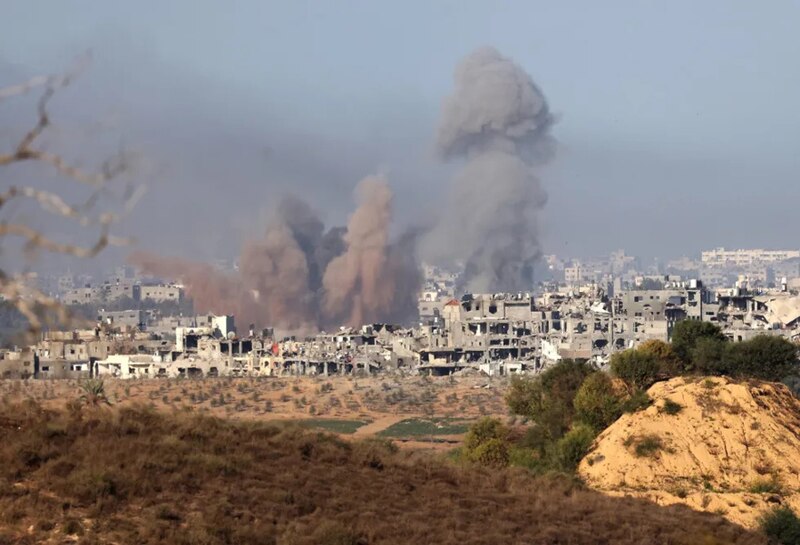 Ataque aéreo en Siria deja varios muertos y heridos