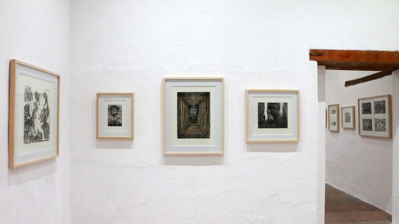 Exposición de grabados en blanco y negro