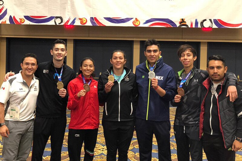 El equipo mexicano de taekwondo gana el oro en el Campeonato Mundial
