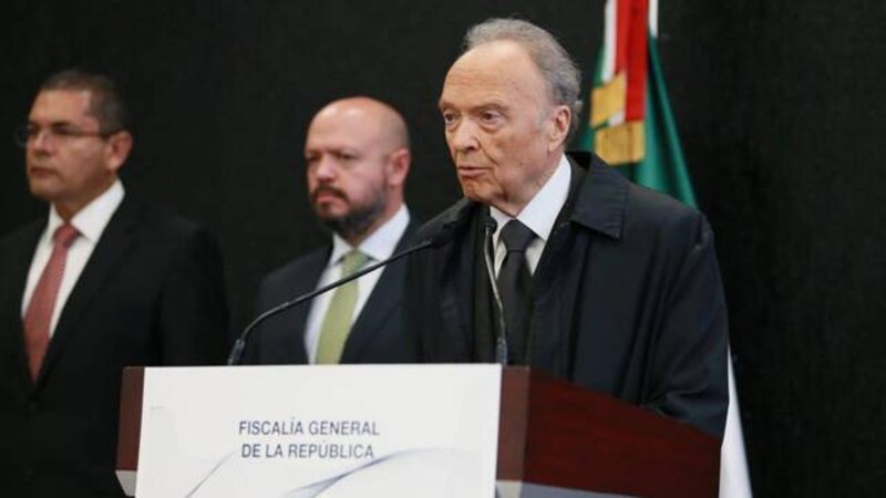 El Fiscal General de la República, Alejandro Gertz Manero, ofrece una conferencia de prensa.